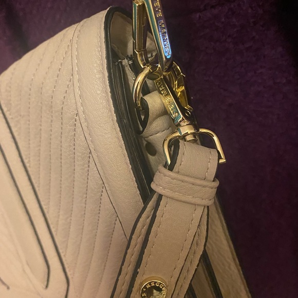 Steve Madden crossbody purse - Picture 7 of 10